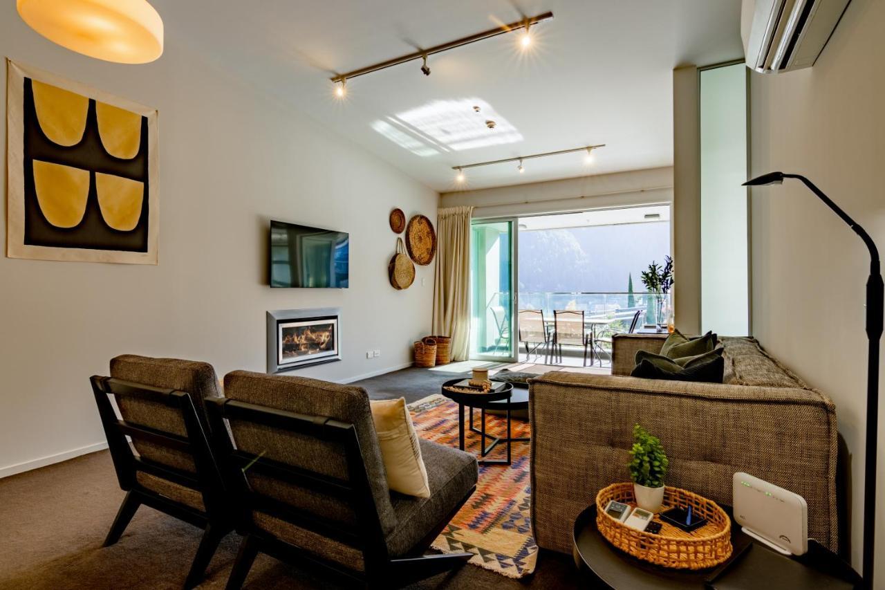 شقة Stylish Haven Luxury Interiors In Prime Location كوينستاون المظهر الخارجي الصورة