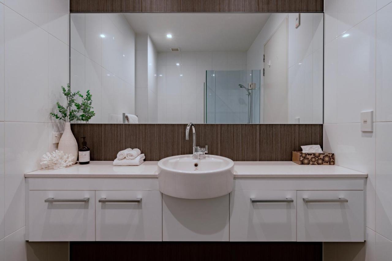 شقة Stylish Haven Luxury Interiors In Prime Location كوينستاون المظهر الخارجي الصورة