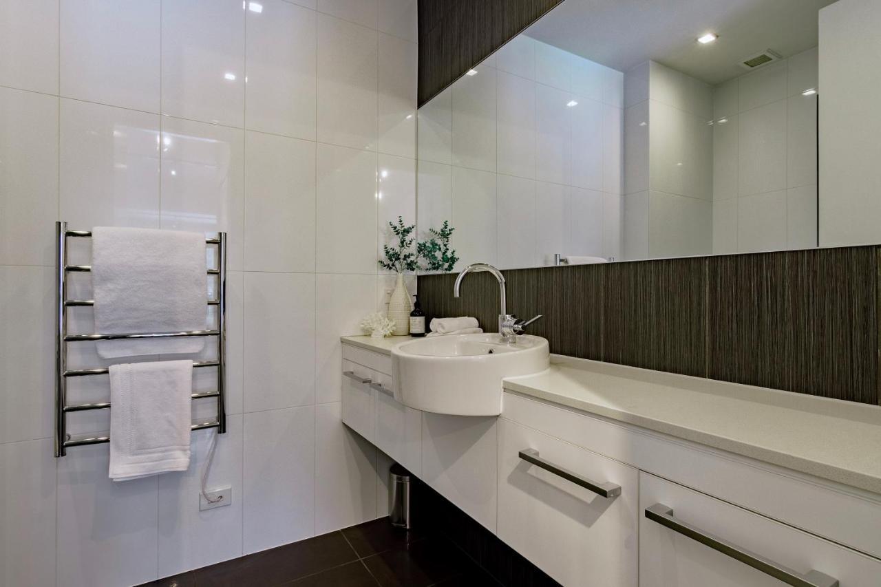 شقة Stylish Haven Luxury Interiors In Prime Location كوينستاون المظهر الخارجي الصورة