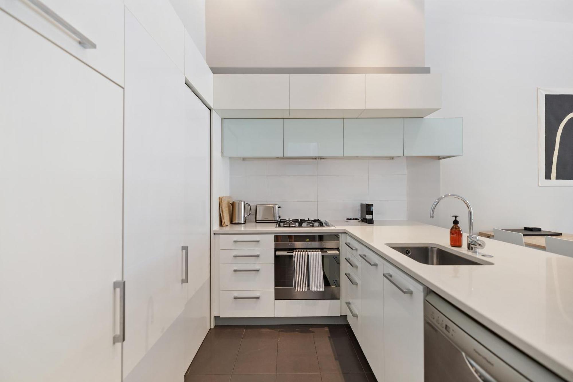 شقة Stylish Haven Luxury Interiors In Prime Location كوينستاون المظهر الخارجي الصورة